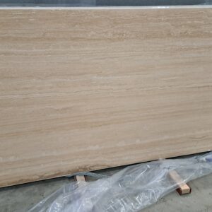 Travertin spartlet & poleret Roman Classico